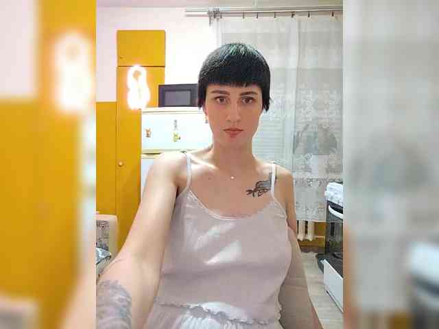 Tina_Valin webcam