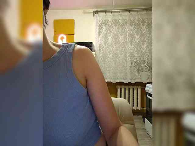 Tina_Valin webcam