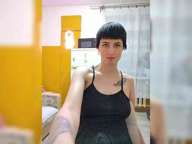 Tina_Valin webcam