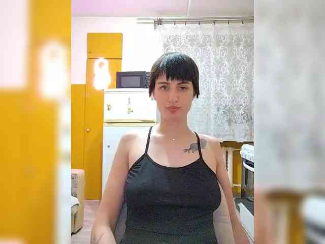 Tina_Valin webcam