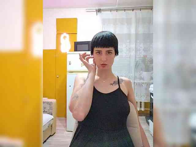 Tina_Valin webcam
