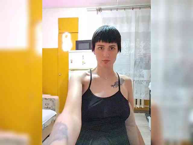 Tina_Valin webcam