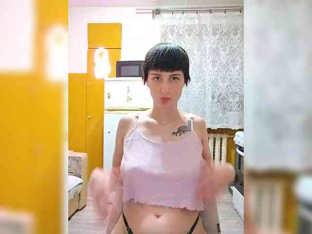 Tina_Valin webcam