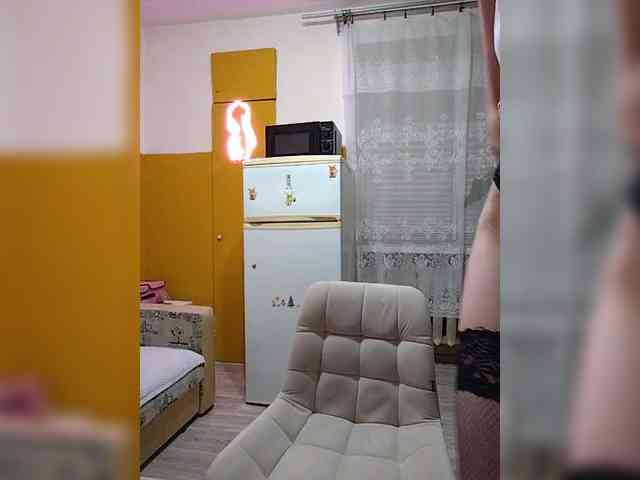 Tina_Valin webcam
