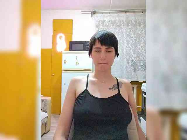 Tina_Valin webcam