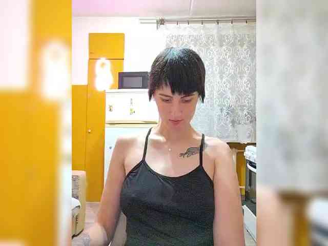 Tina_Valin webcam