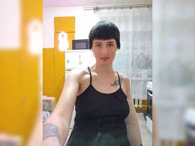 Tina_Valin webcam