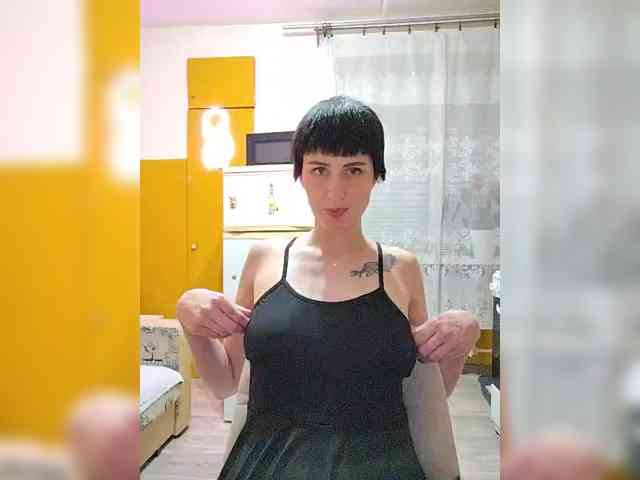 Tina_Valin webcam