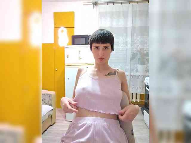 Tina_Valin webcam