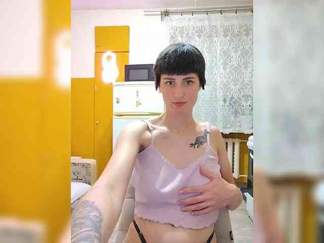 Tina_Valin webcam
