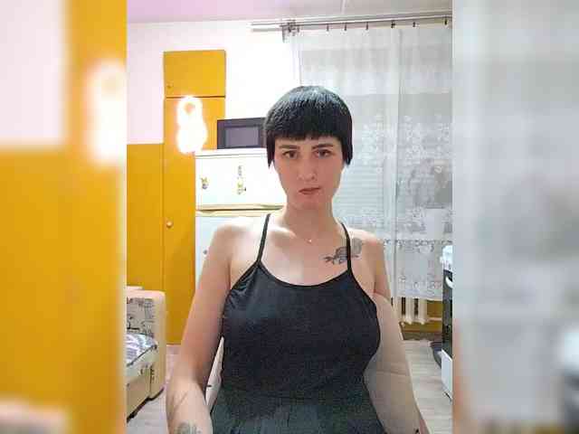 Tina_Valin webcam