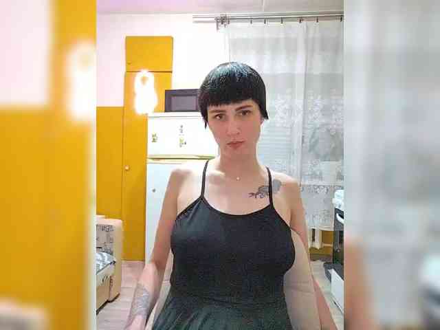 Tina_Valin webcam