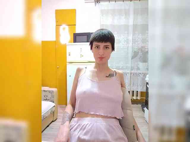 Tina_Valin webcam