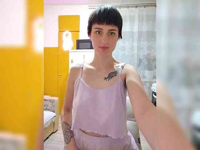 Tina_Valin webcam