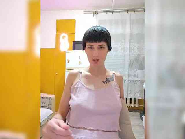 Tina_Valin webcam