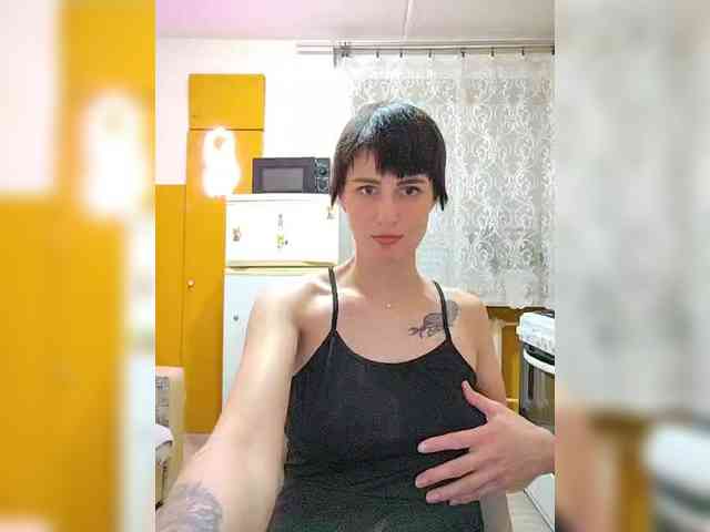 Tina_Valin webcam