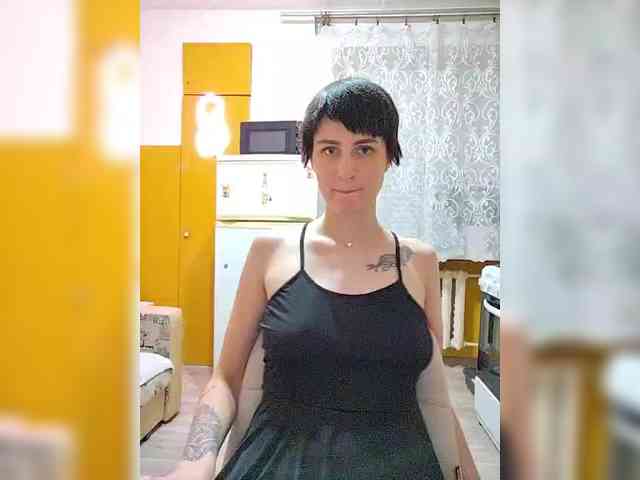 Tina_Valin webcam