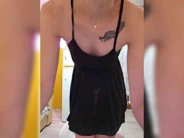 Tina_Valin webcam
