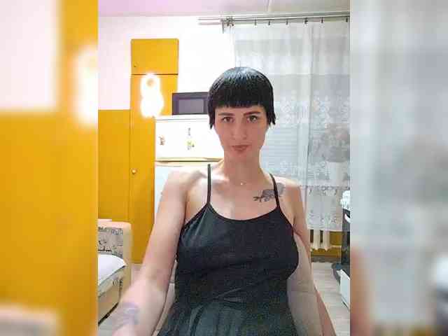Tina_Valin webcam
