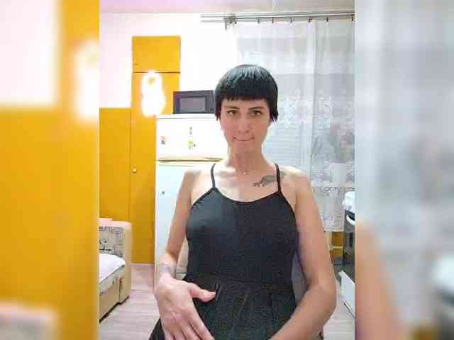 Tina_Valin webcam