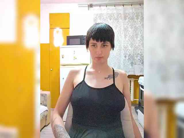 Tina_Valin webcam