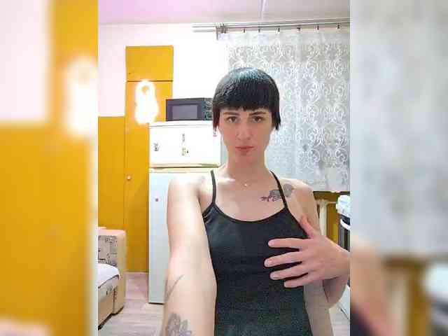 Tina_Valin webcam