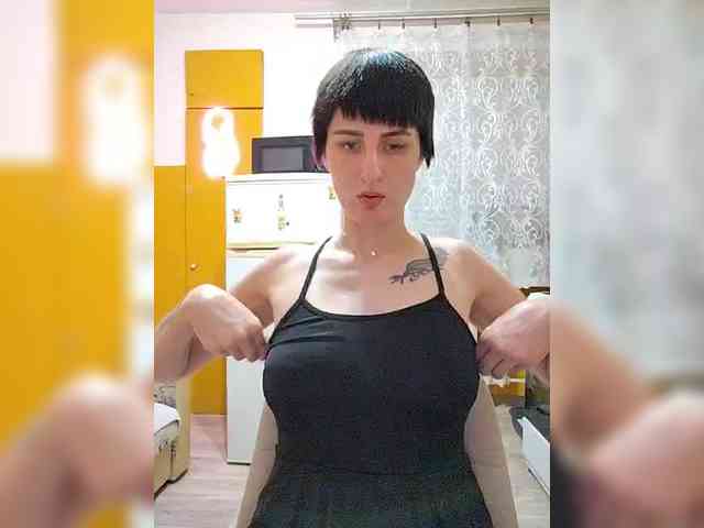 Tina_Valin webcam