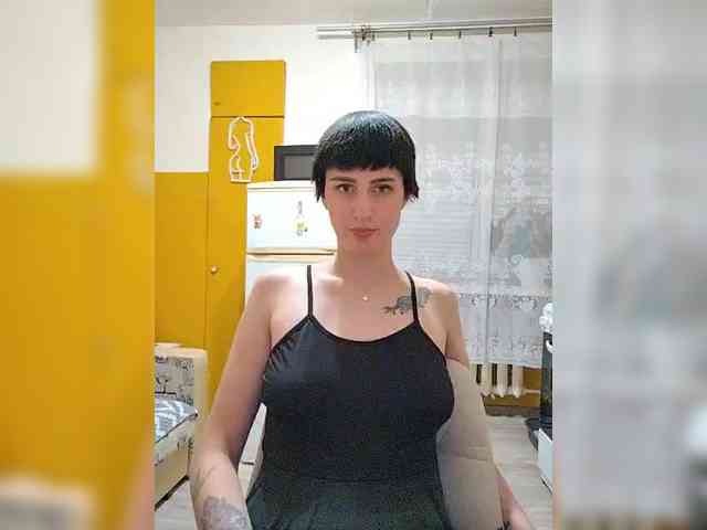 Tina_Valin webcam
