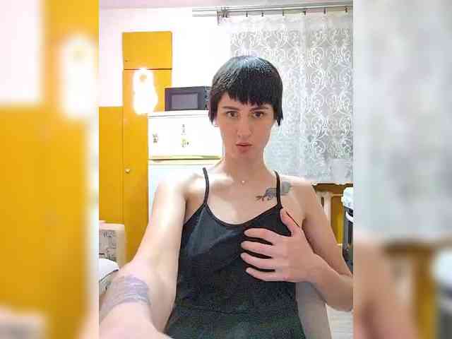 Tina_Valin webcam