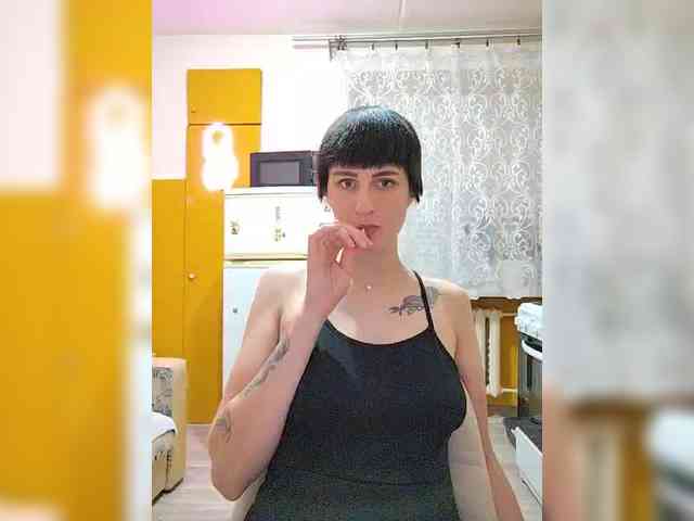 Tina_Valin webcam