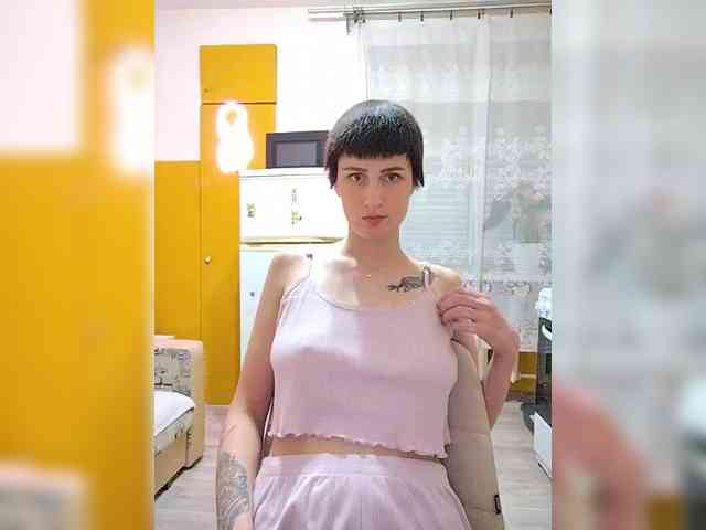 Tina_Valin webcam