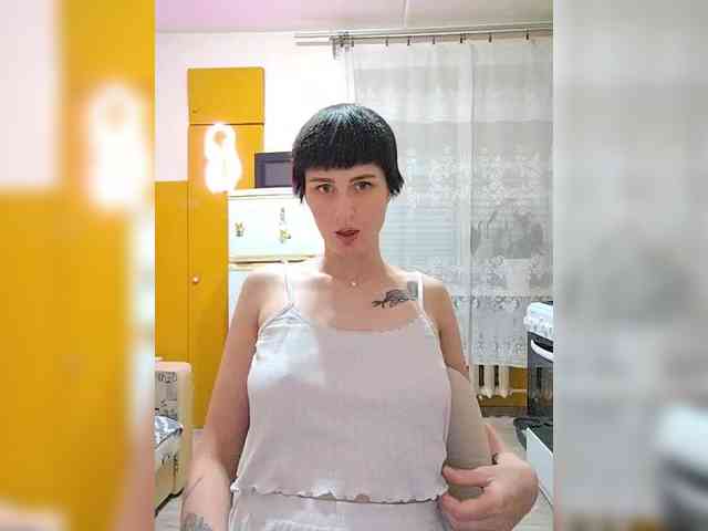 Tina_Valin webcam