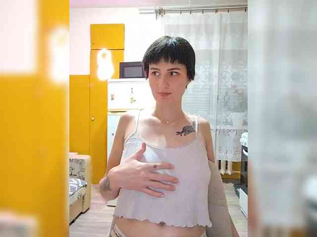 Tina_Valin webcam