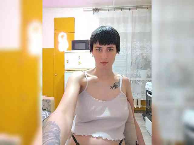Tina_Valin webcam