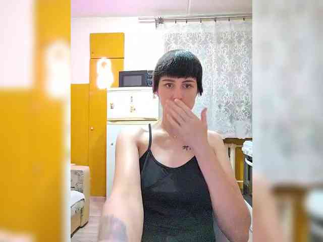 Tina_Valin webcam