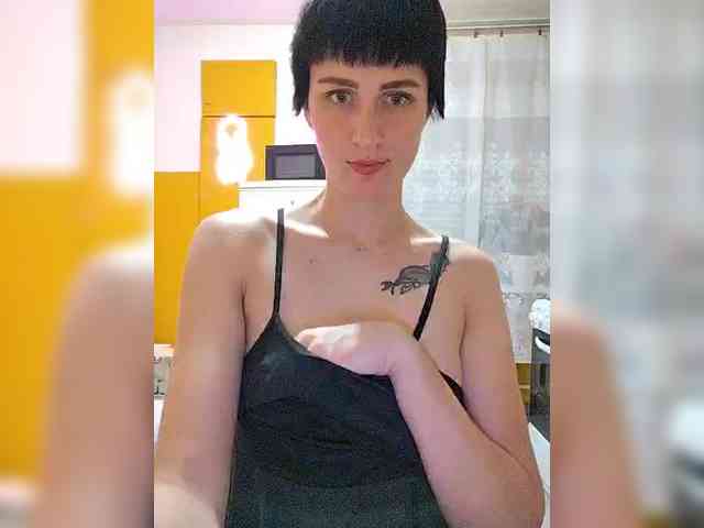 Tina_Valin webcam