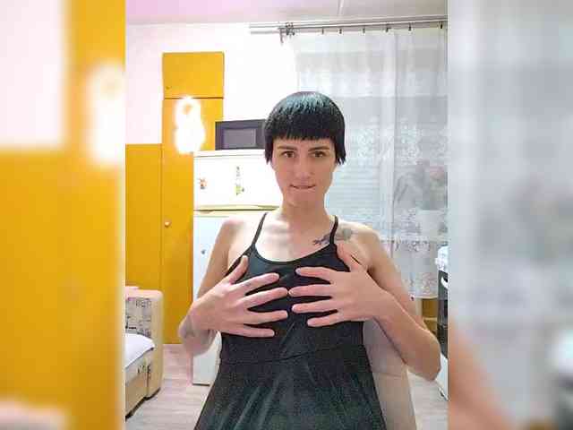 Tina_Valin webcam