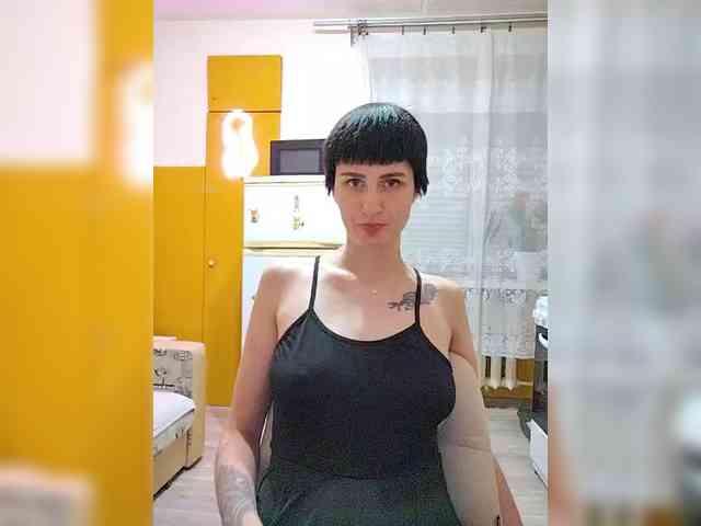 Tina_Valin webcam