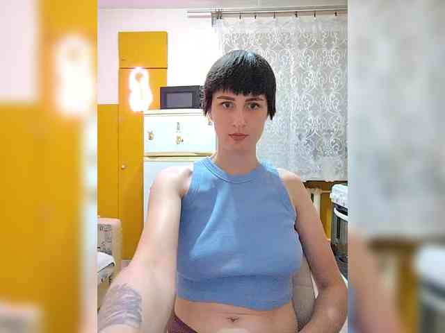 Tina_Valin webcam