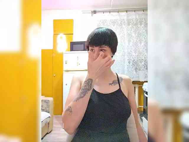Tina_Valin webcam
