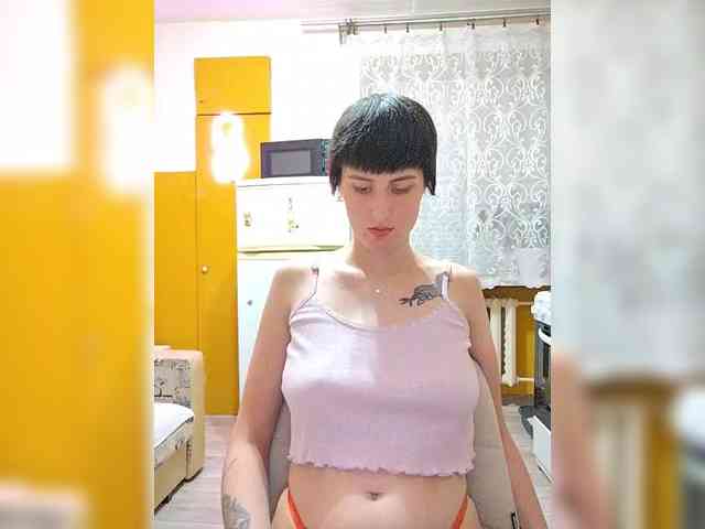 Shaved white, Shaved babes, Group chat for 40 tokens, Full privates for 60 ..., potno 1