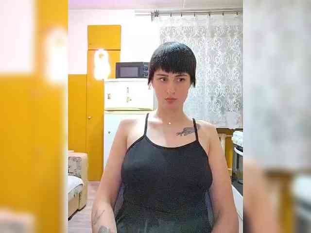 Tina_Valin webcam