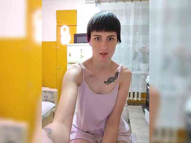 Tina_Valin webcam