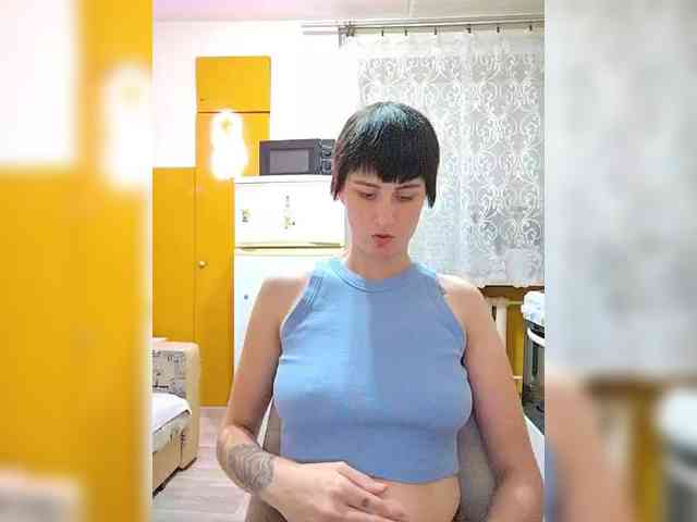 Tina_Valin webcam