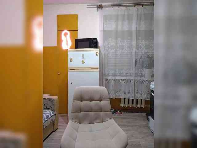 Tina_Valin webcam