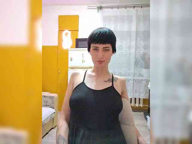 Tina_Valin webcam