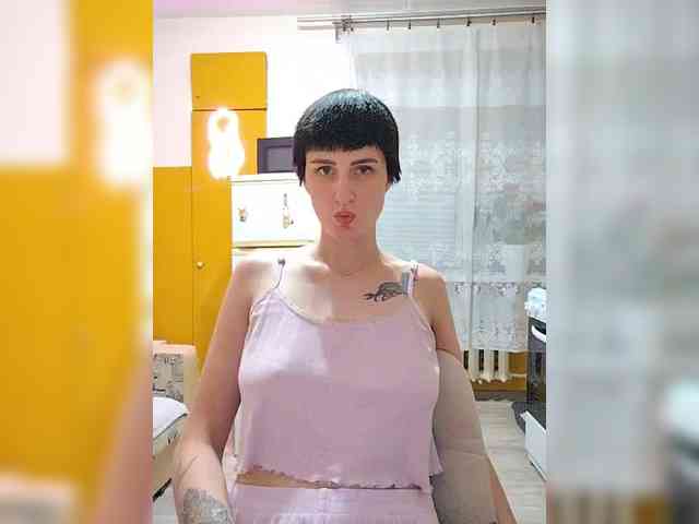 Tina_Valin webcam