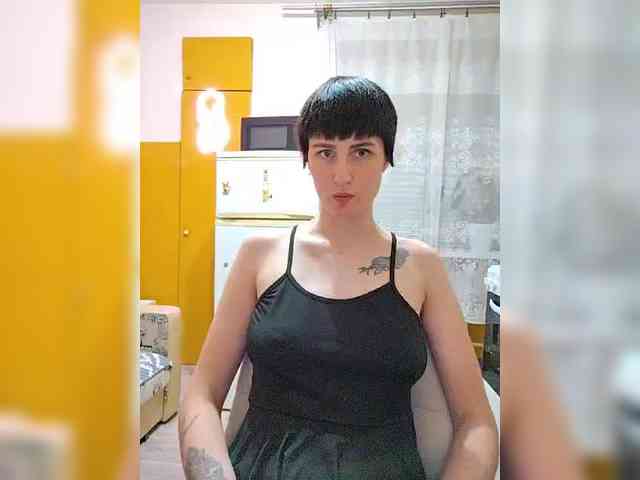 Tina_Valin webcam