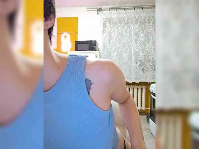 Tina_Valin webcam