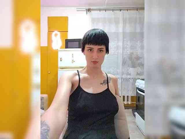 Tina_Valin webcam